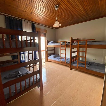Gather Inn Guest House Шкодер Екстер'єр фото